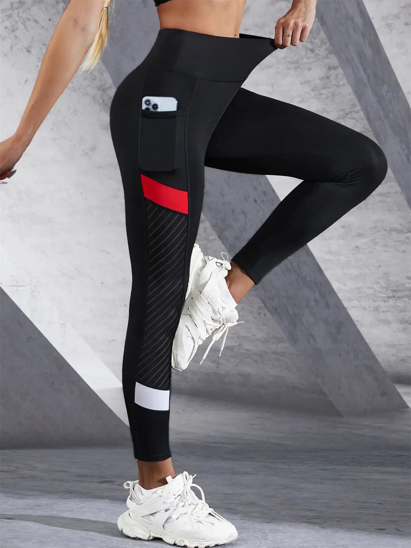 Yoga Pants with Side Pockets